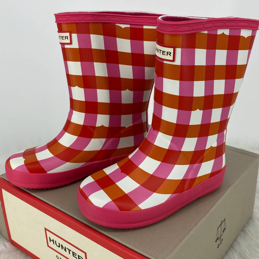 Hunter Kids Waterproof Rain Boot Pink (used excellent condition)